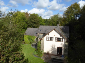 Ceridwen Holiday Home